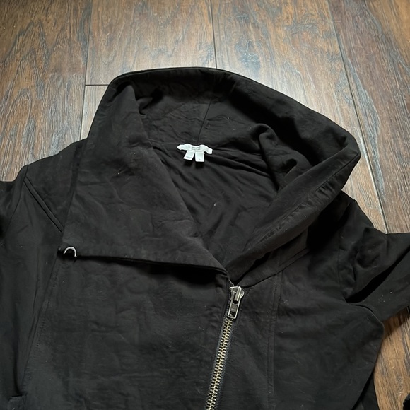 Helmut Lang Black Asymmetrical Zip Up Jacket - Picture 6 of 8